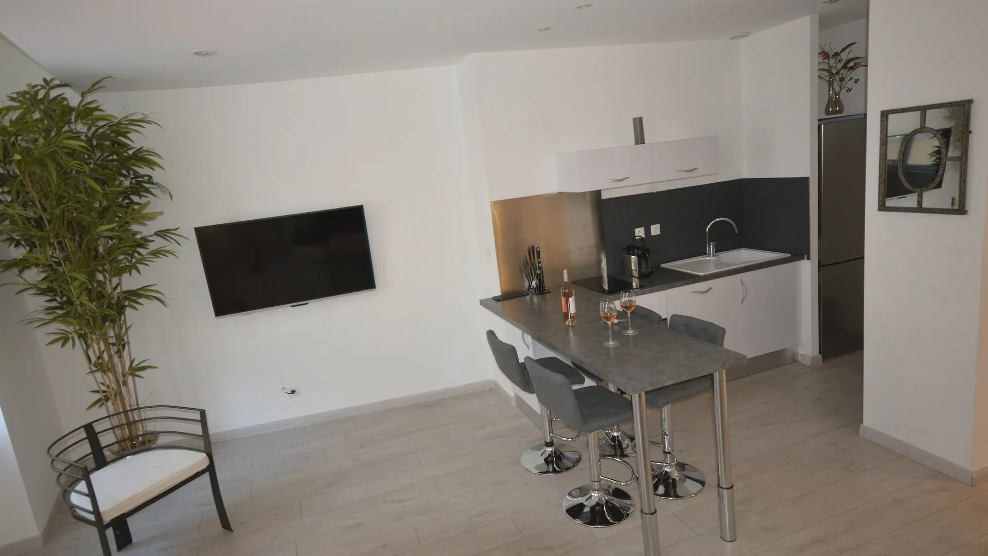Les Appartements Du Vieux Port Marseille Apartment
