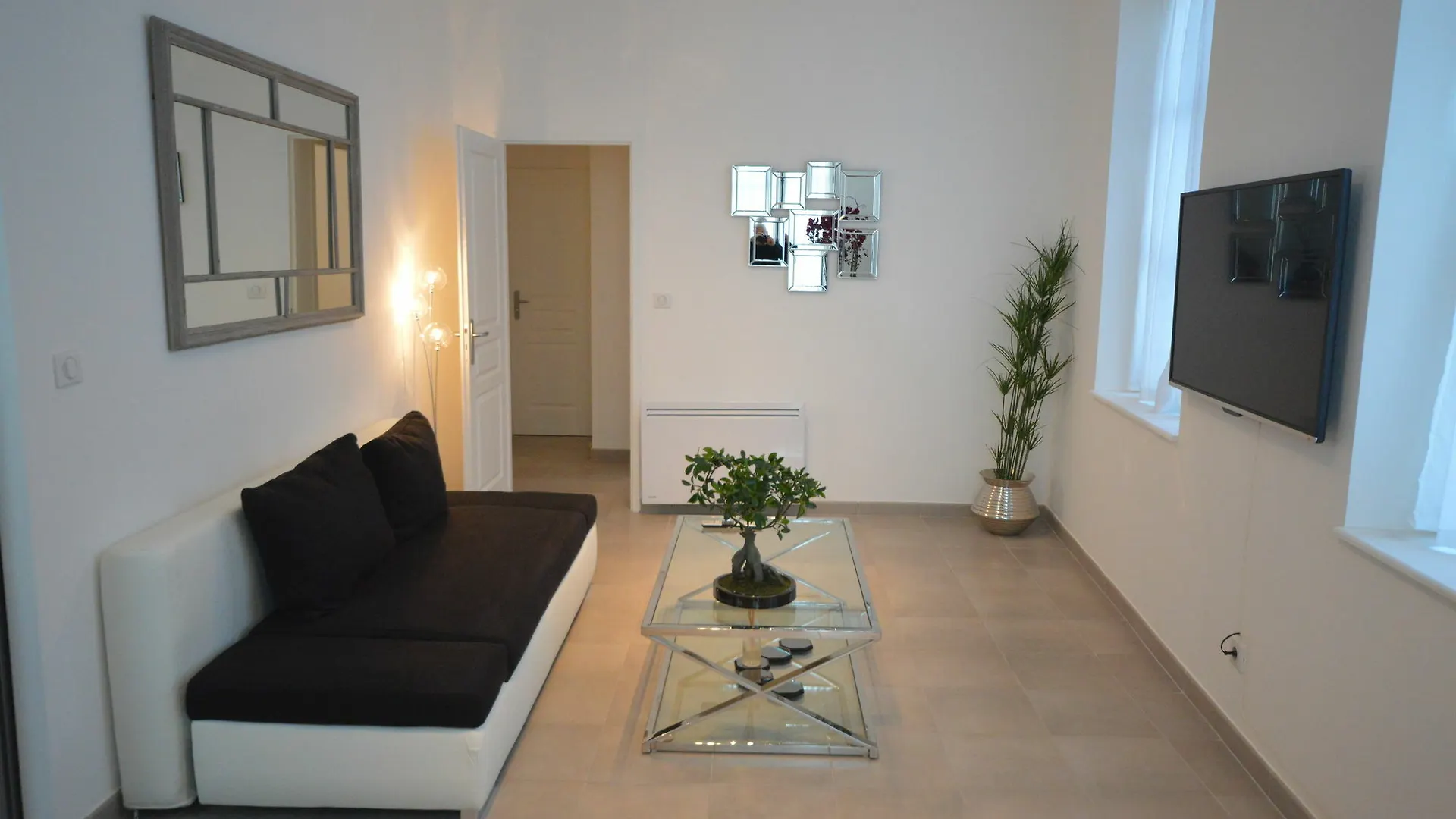 Les Appartements Du Vieux-Port Marsiglia 0*,  Francia